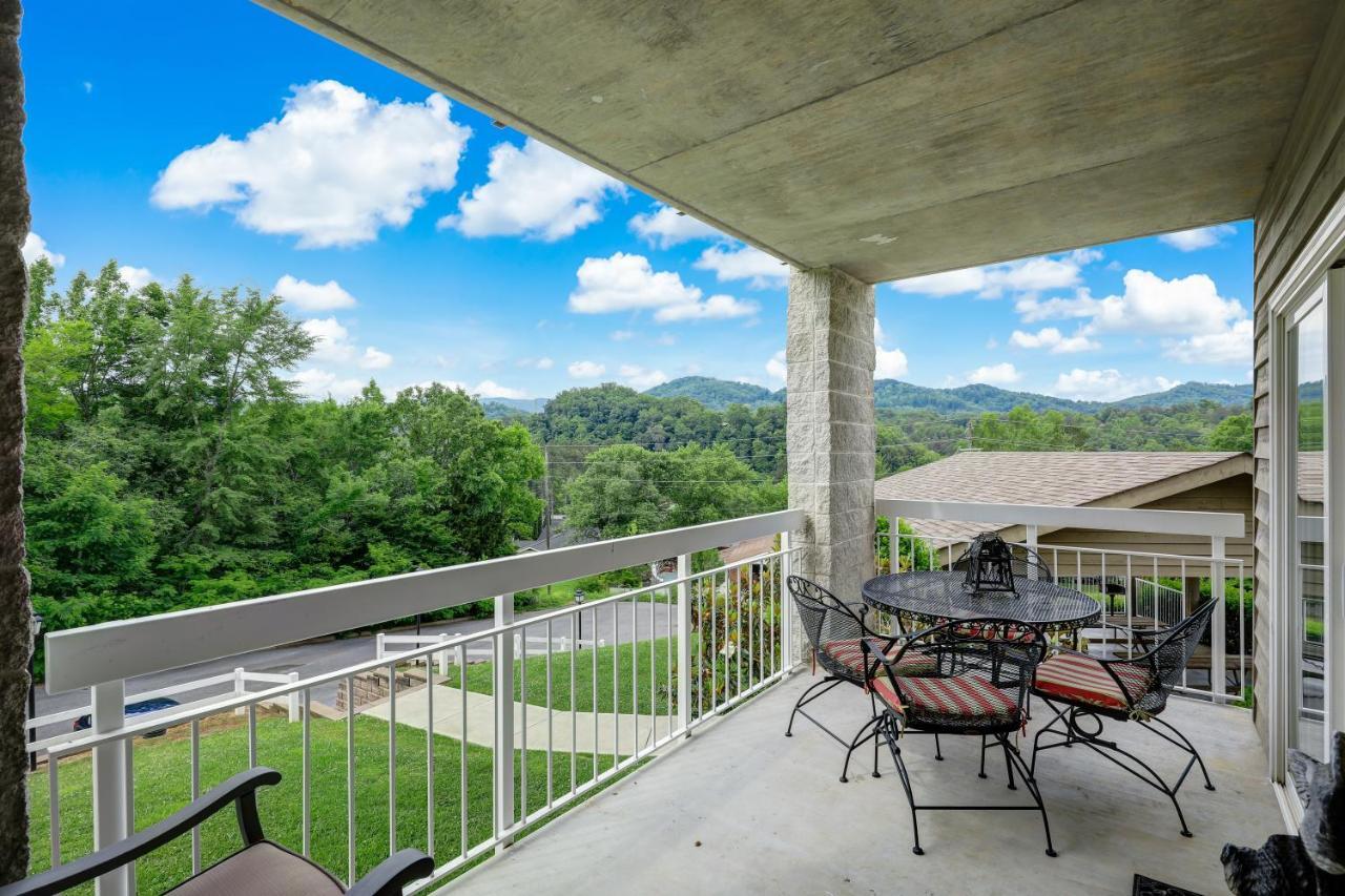 Dream A Little Dream Whispering Pines 411 Apartment Pigeon Forge Luaran gambar